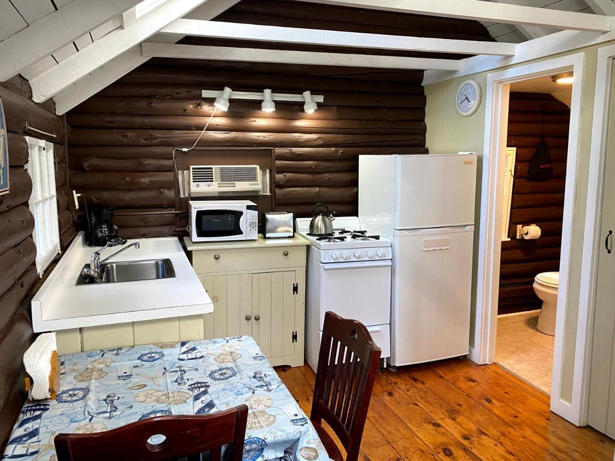 Pine Grove Cottages Lincolnville Exteriör bild